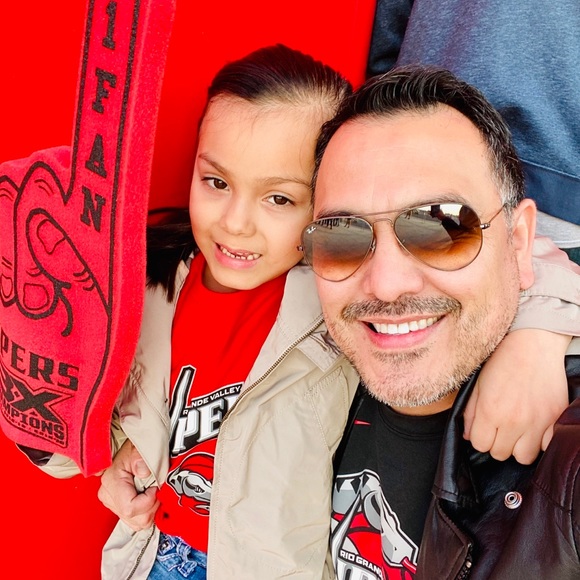 Meet your Posher, Jesus - Picture 9 of 12